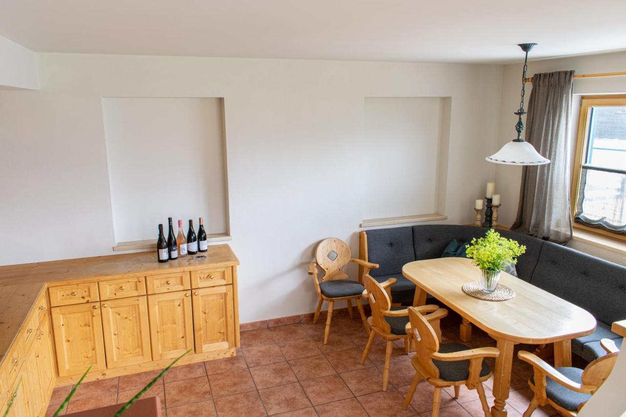 Weinzeit Chalet ケーニヒスライテン エクステリア 写真