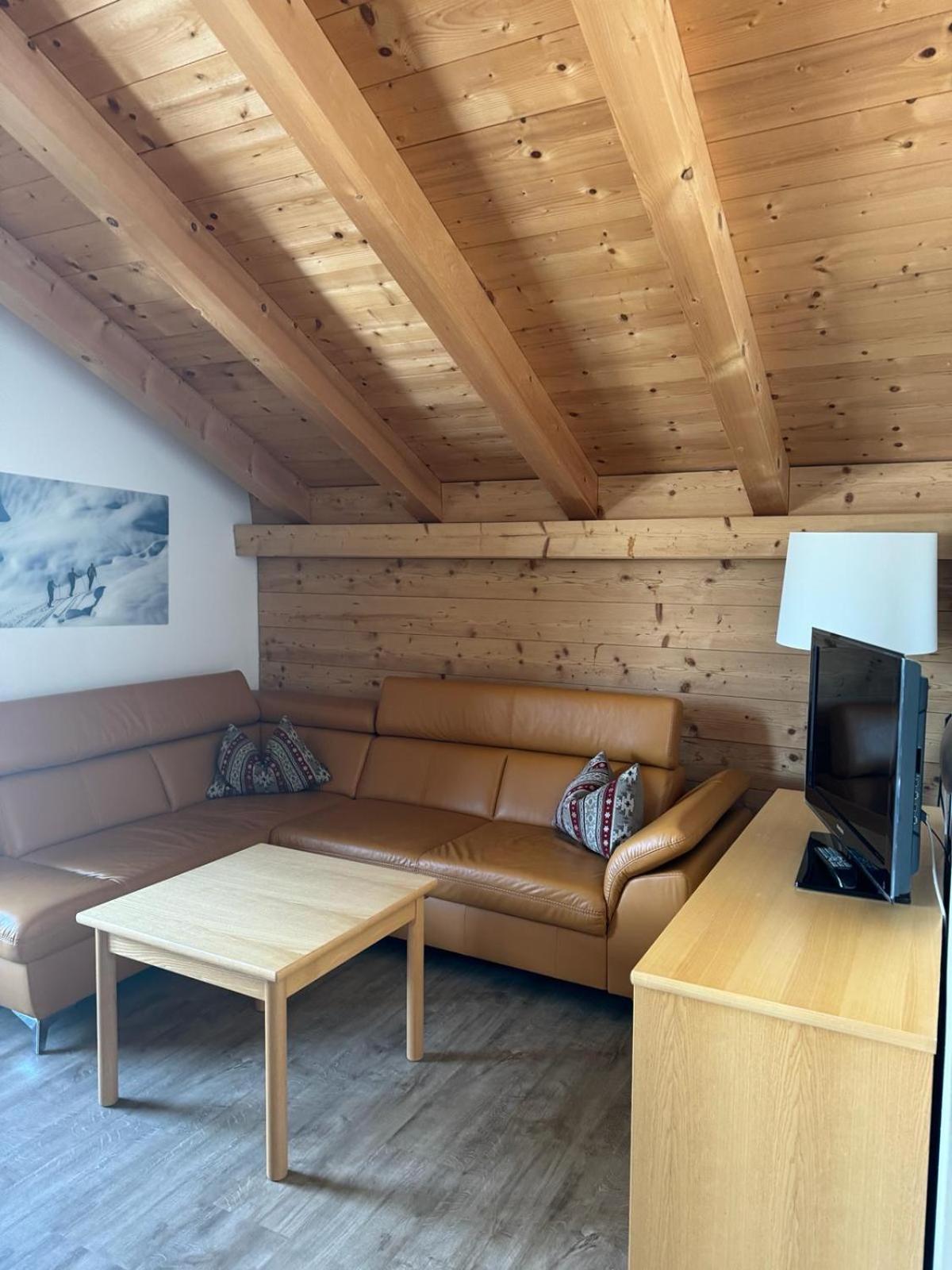 Weinzeit Chalet ケーニヒスライテン エクステリア 写真